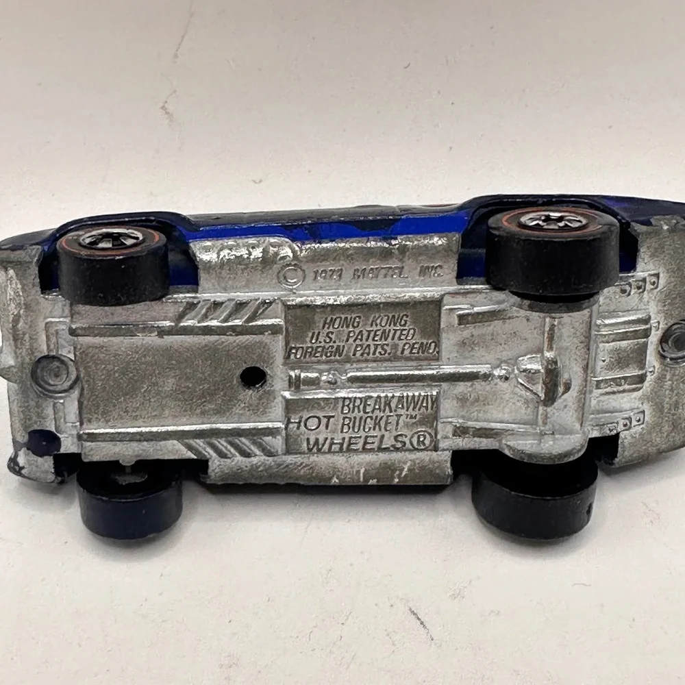 Hot Wheels Redline Breakaway Bucket 1973 Mattel Blue Vintage Diecast Hong Kong